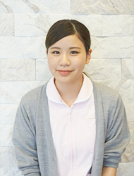 歯科衛生士 吉岡 梢さん